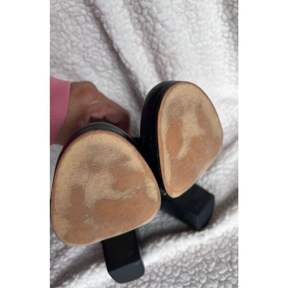 MK Bootie  - Picture 7 of 9